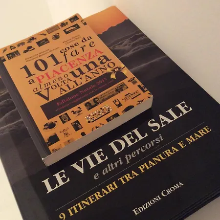 Campesio Al2 住宿加早餐酒店 皮亚琴察